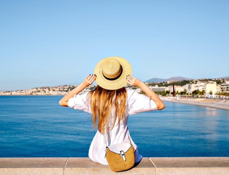 Yaz Tatiliniz İçin En İyi Yat Kiralama Rotaları: Ege ve Akdeniz’in En Güzel Koyları